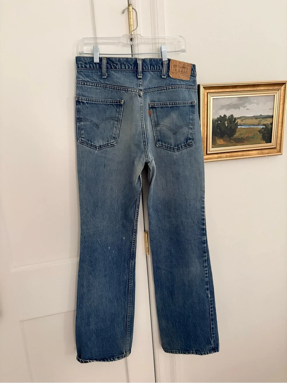 Vintage men’s Levi's Straight-Leg Medium Blue Denim Jeans w rare orange tag
